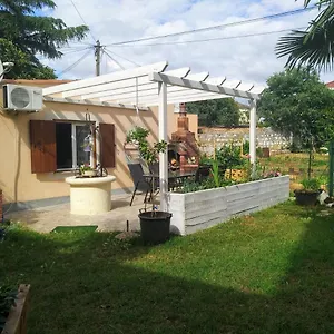 Apartment Anica 